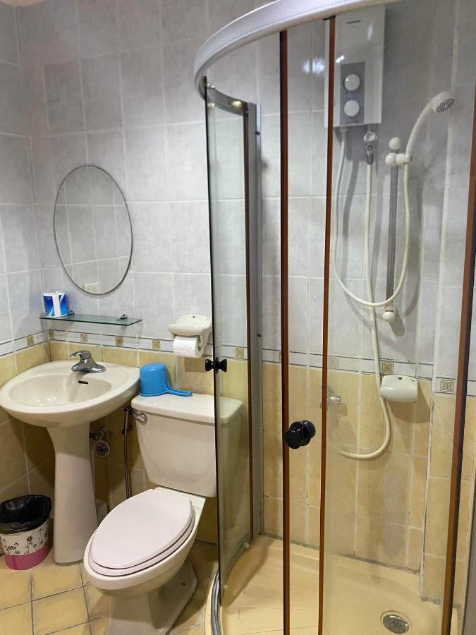 Romy'S Place - Entire 3Rd Floor Apartment วีกัน ภายนอก รูปภาพ
